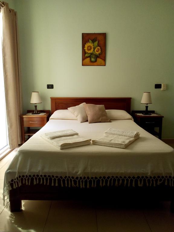 Residencial La Marea B&B Tarrafal Tarrafal  Εξωτερικό φωτογραφία