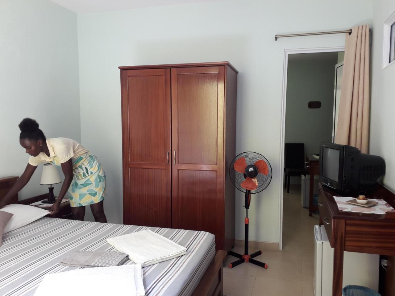 Residencial La Marea B&B Tarrafal Tarrafal  Εξωτερικό φωτογραφία